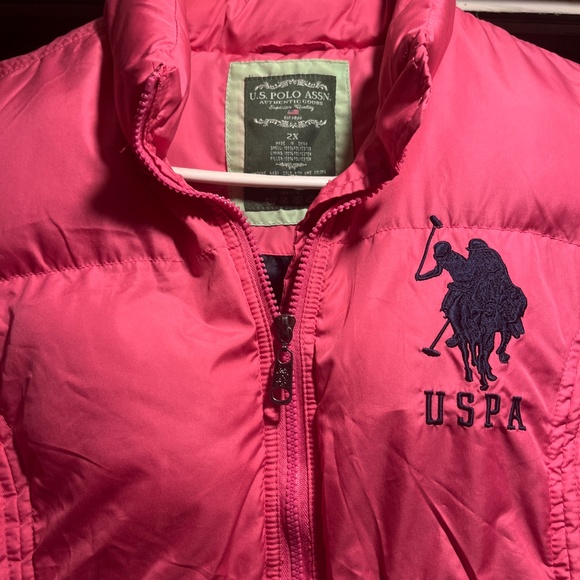 US POLO ASSN VEST - Picture 2 of 5